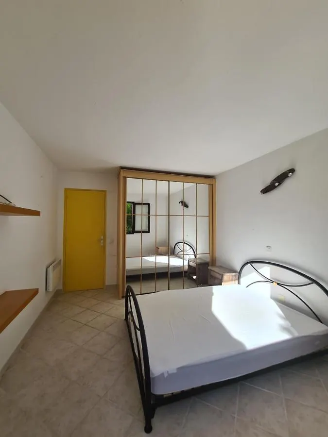 Apartment La Gaude Appart Jardin 6 Personnes
