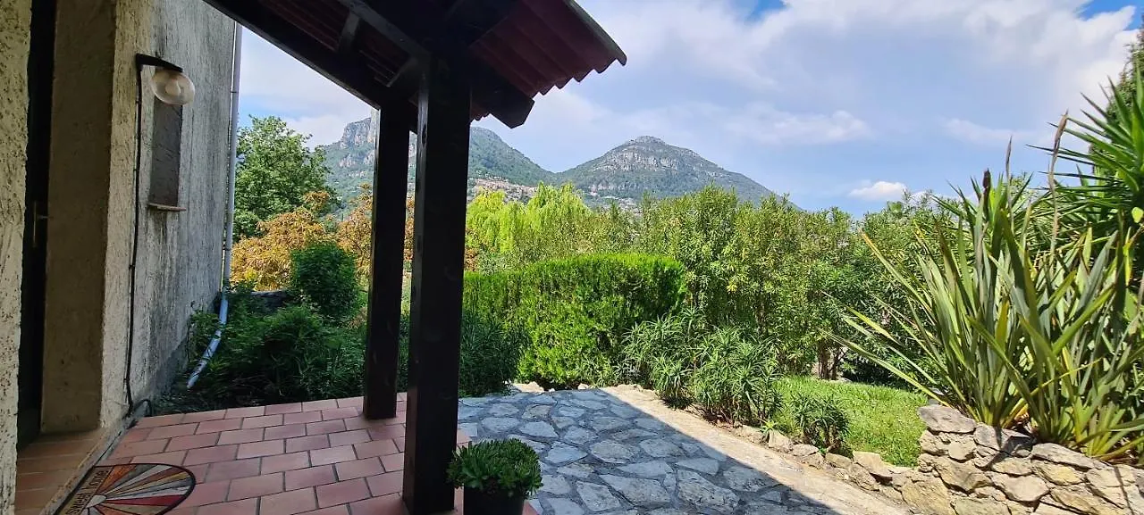 Apartment La Gaude Appart Jardin 6 Personnes